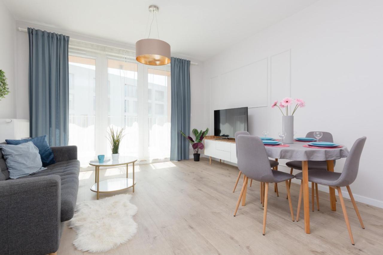 Modern Apartment With Balcony Warsaw Mokotow Aignera By Noclegi Renters Екстер'єр фото