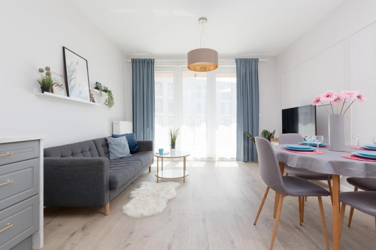 Modern Apartment With Balcony Warsaw Mokotow Aignera By Noclegi Renters Екстер'єр фото